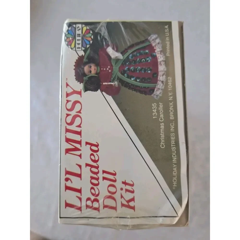 Walco Li'l Missy Beaded Doll Kit Sequin Vintage Christmas Caroller #13435
